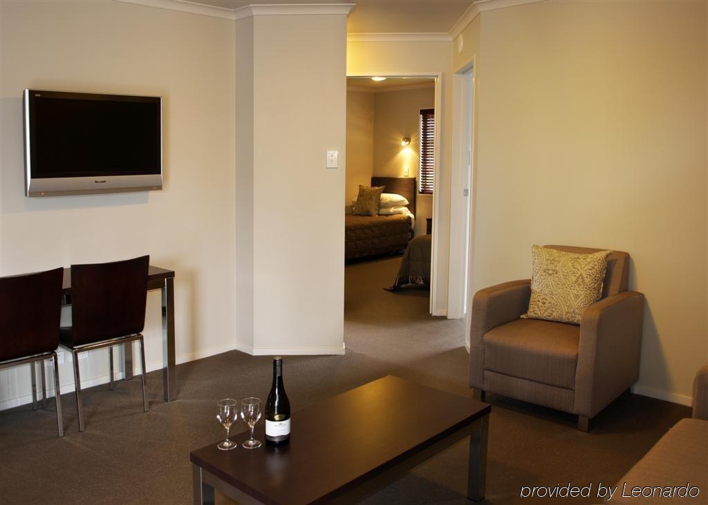 Aveda Motor Lodge Pukekohe Room photo